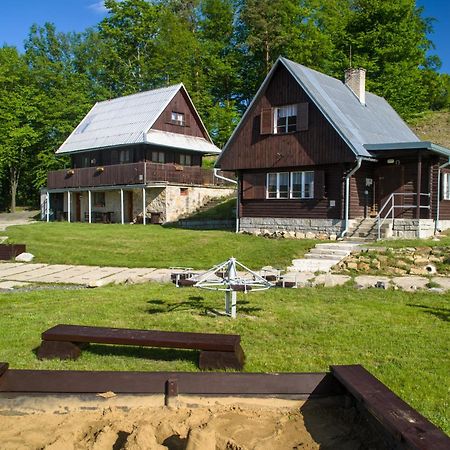 Rodinne Chaty Moravanpark - Ubytovani V Srdci Valasska Podkopná Lhota Kültér fotó